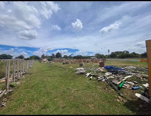 15,700M² VACANT LAND TO LET IN ALRODE